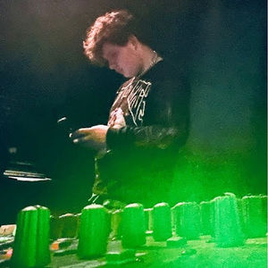 Meet your Posher, Nikkolas